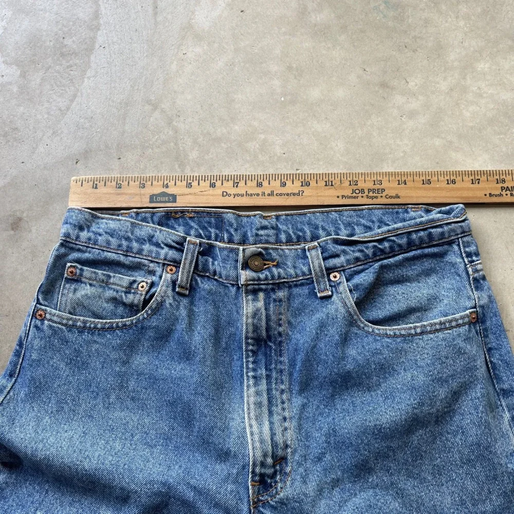 Vintage Levis 505 Regular Fit Jeans Mens 36x31 Blue Denim Made in USA 0290